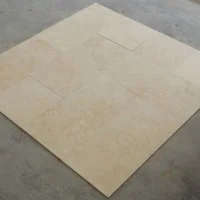 Плитка із травертину Light (Miami) Filled and Honed 1,2х61х61 см, бежева матова заповнена шліфована Export