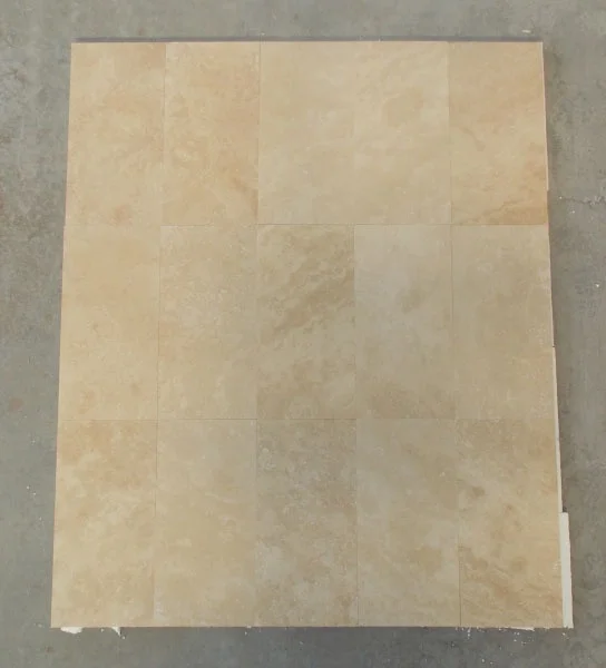 Плитка из травертина Light Filled and Honed 1,2х30,5х61 см, бежевая матовая заполненная шлифованная Export