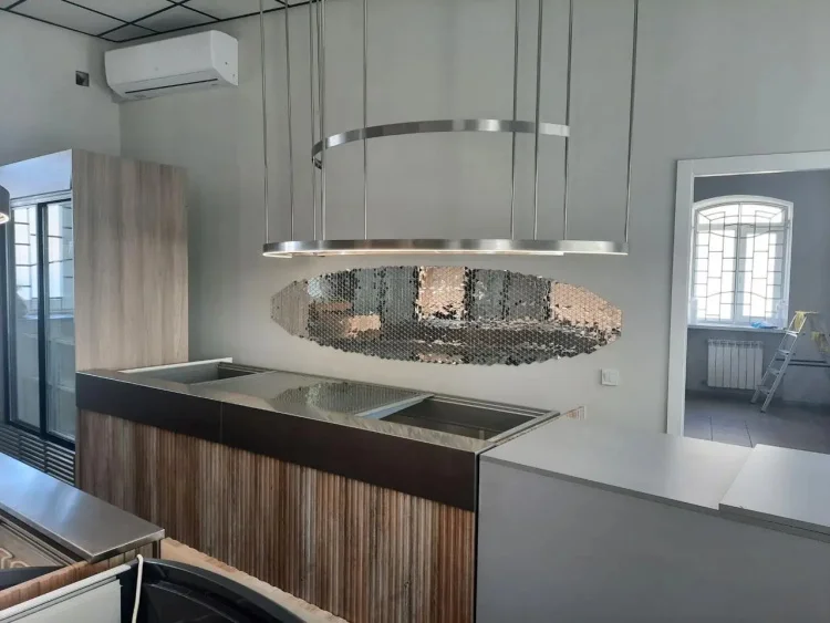 Мозаика зеркальная DecorStoneHub Zs-полоса-Z серебристая 1000х85 мм треугольник для клуба и ресторана