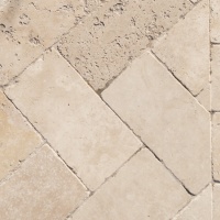 Плитка із травертину Classic Light Tumbled 3,2х10х20 см, бруківка бежева зістарена Антик Standart