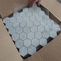 Мармурова мозаїка Mozaico de Lux C-MOS Hexagon Bianco Carrara Pol