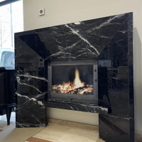 Портал для каміна Bravo Сіетл Nero Marquina мармур чорний прямий