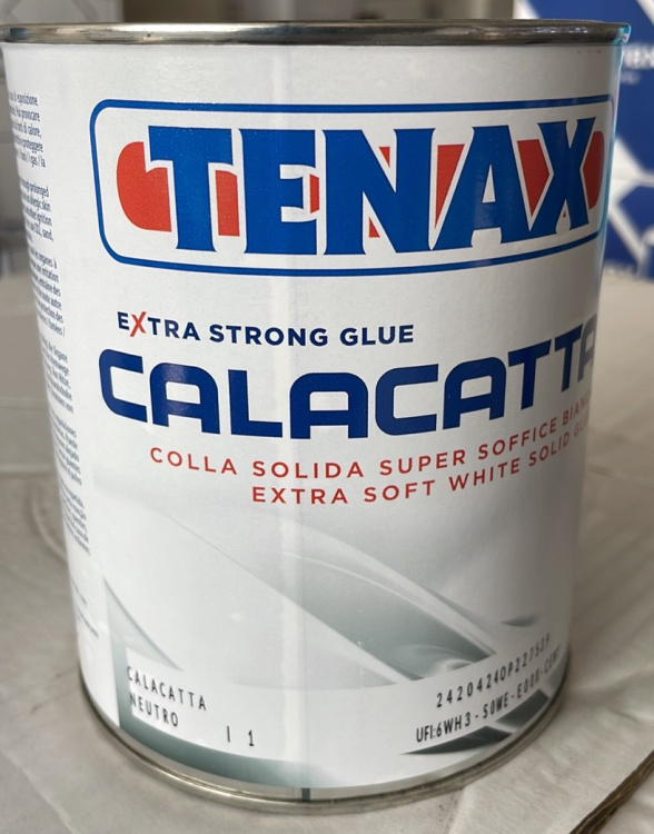 Клей поліефірний Tenax Calacatta білий 1 л, гелеподібний жаростійкий для білого каменю
