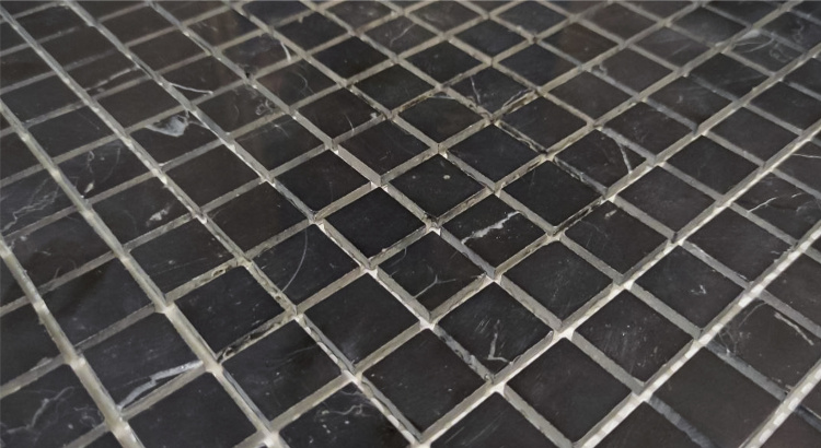 Мозаїка з мармуру D-CORE ZM-8816M Nero Marquina 20x20x4 (305x305) мм глянцева на сітці