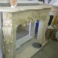 Камінний портал №3112 з мармуру Galala Beige