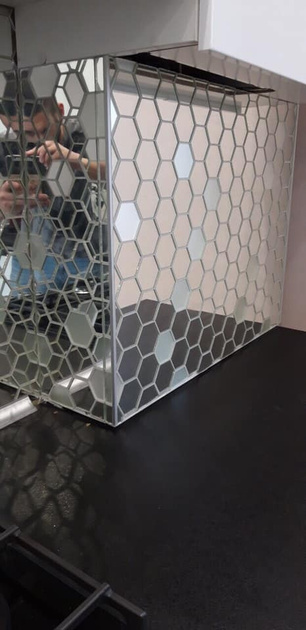 Мозаїка дзеркальна DecorStoneHub Zs-hex-ZS срібляста з сатином 304х303 мм шестигранник для колон