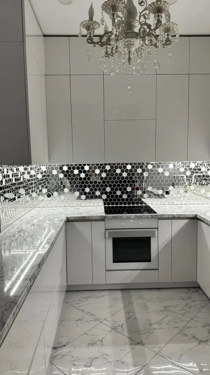 Мозаїка дзеркальна DecorStoneHub Zs-hex-ZS срібляста з сатином 304х303 мм шестигранник для колон