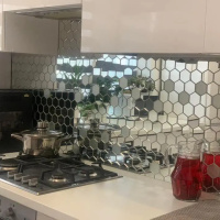 Мозаїка дзеркальна DecorStoneHub Zs-hex-ZS срібляста з сатином 304х303 мм шестигранник для колон