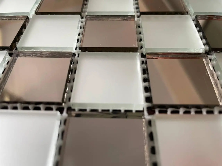 Мозаїка дзеркальна DecorStoneHub Zs-mix-SB бронзова з сатином 330х330 мм шахова дошка для обрамлення