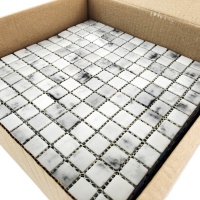 Мозаика стеклянная CALCUTTA WHITE AquaMo